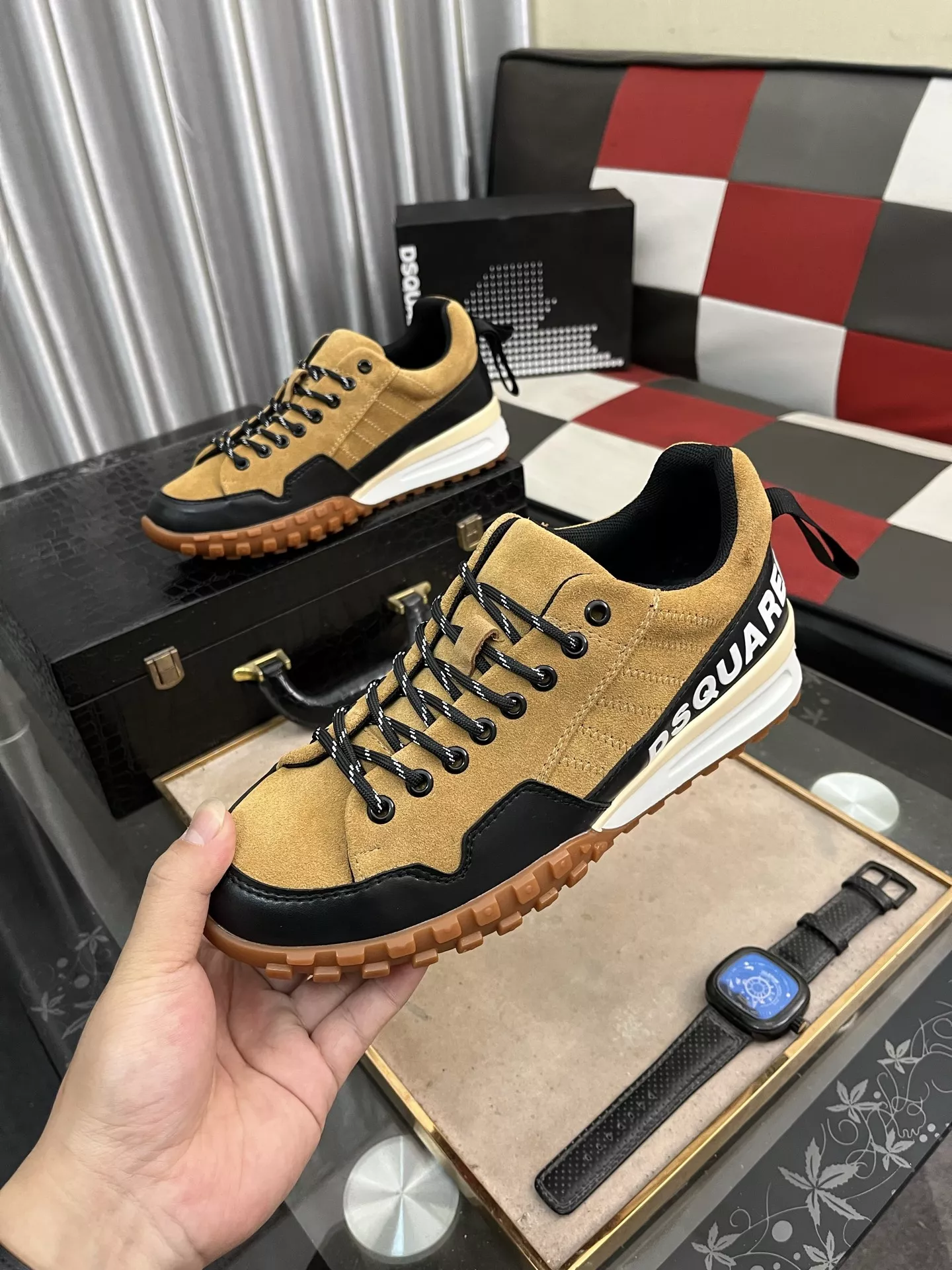 WellDesigned 208 Dsquared Casual Shoes For Men
