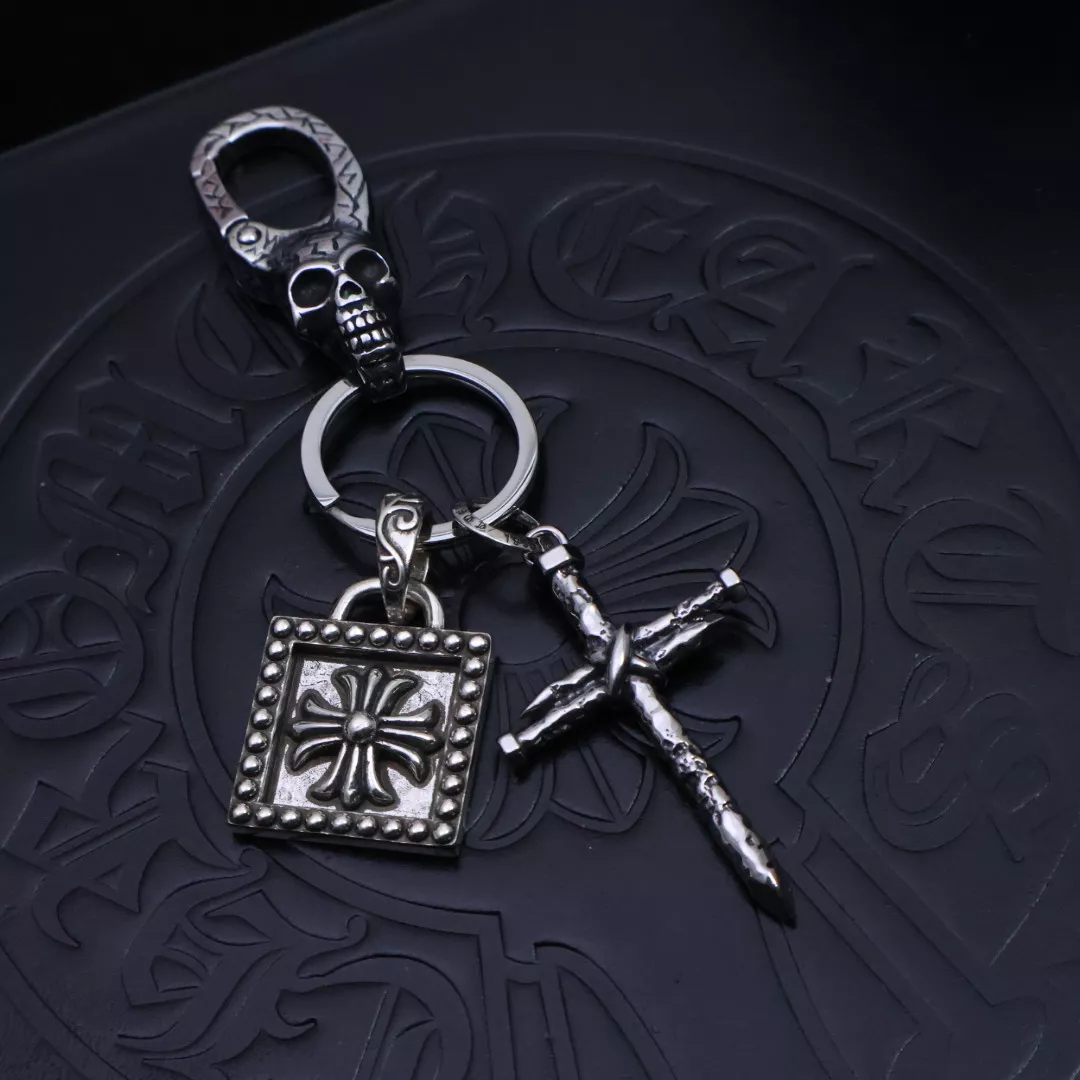 WellDesigned 2122 Chrome Hearts Key Holder And Bag Buckle