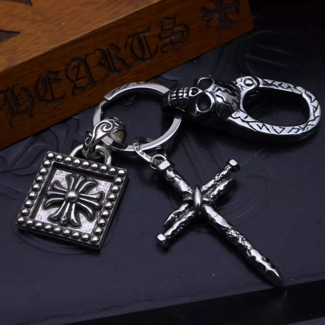 WellDesigned 2122 Chrome Hearts Key Holder And Bag Buckle