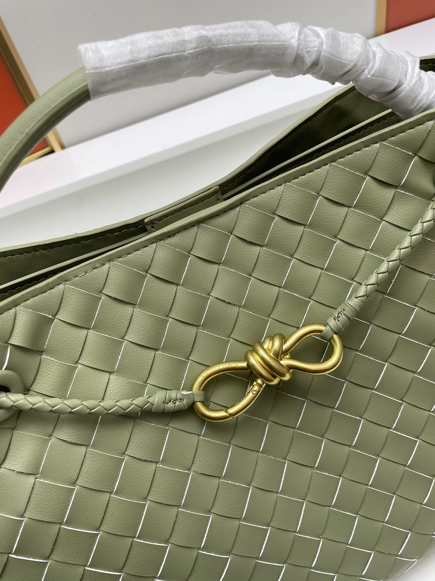 WellDesigned 2341 Bottega Veneta BV AAA Quality Handbags For Women