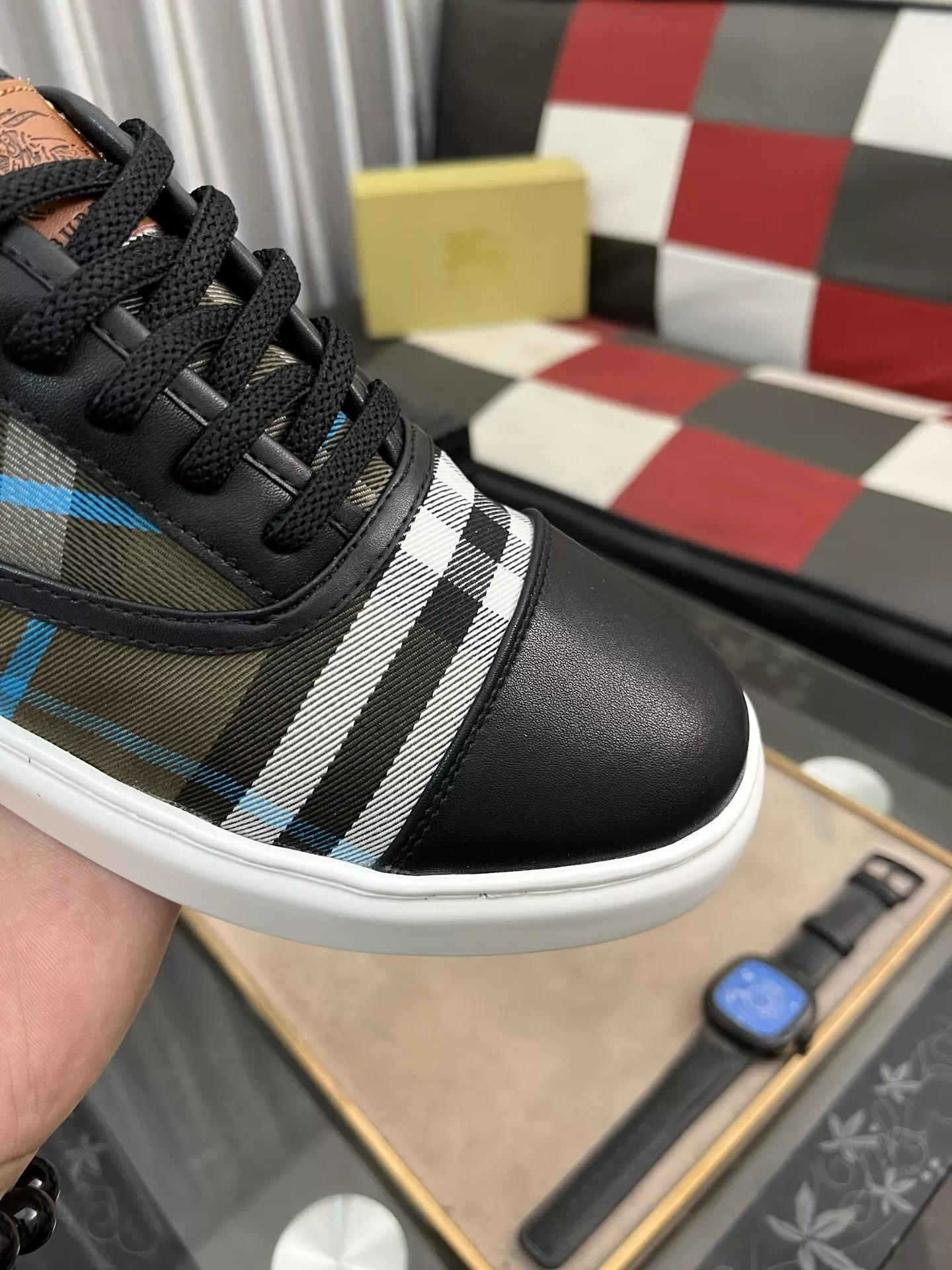 WellDesigned 2373 Burberry Casual Shoes For Men