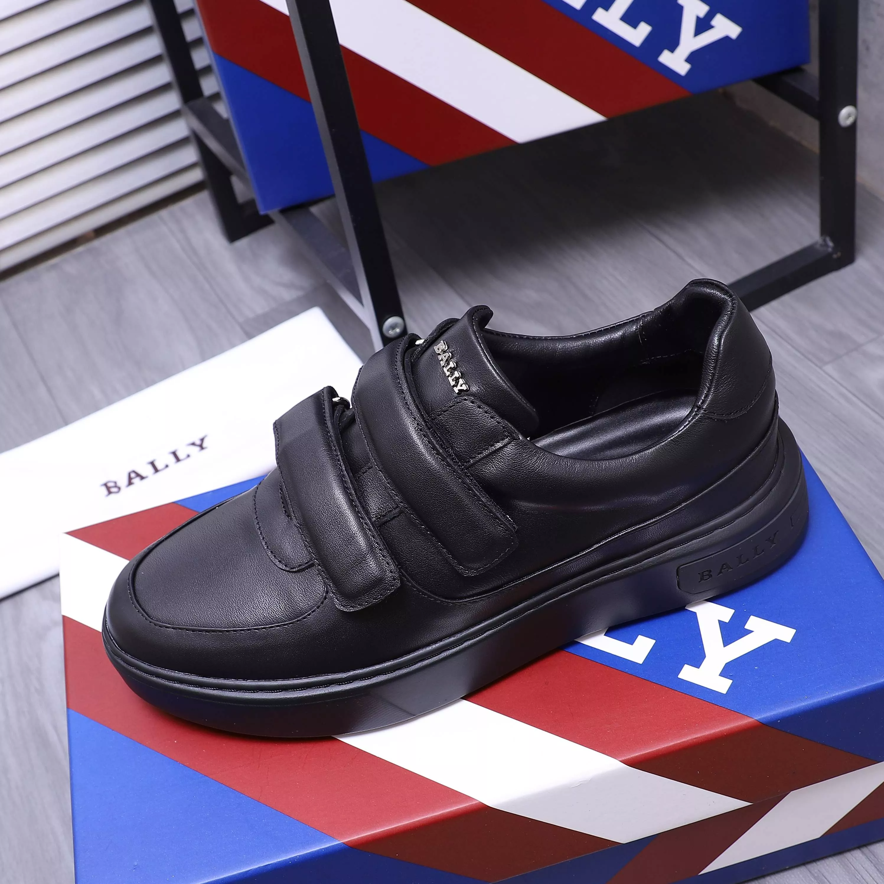 WellDesigned 2420 Bally Casual Shoes For Men