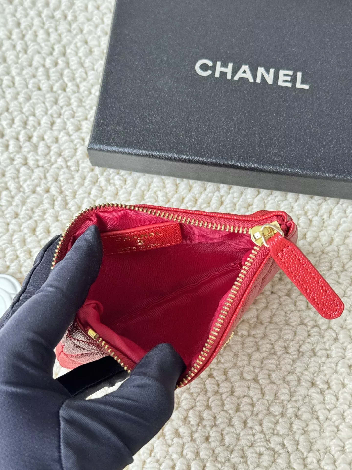 WellDesigned 2547 Chanel Card Case