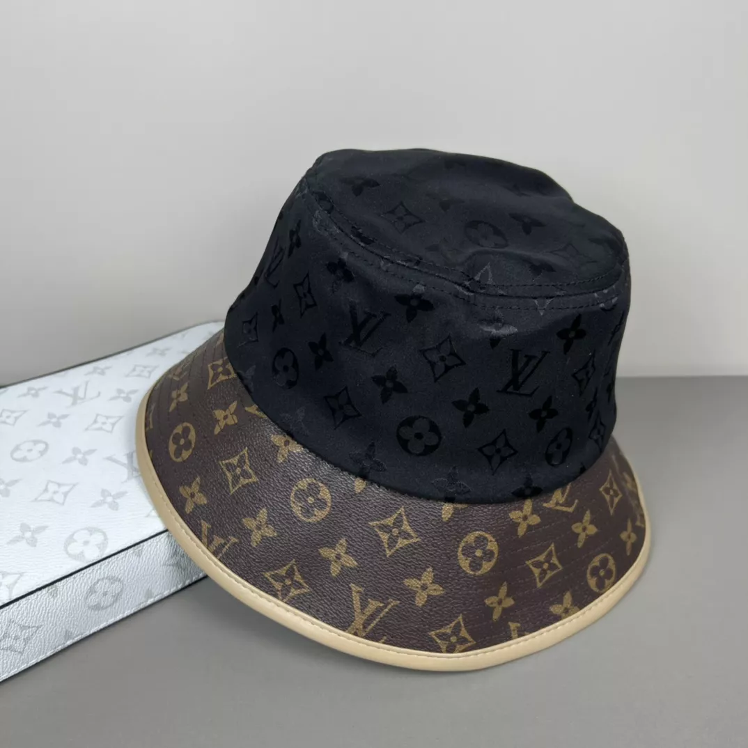 WellDesigned 2583 Louis Vuitton LV Caps