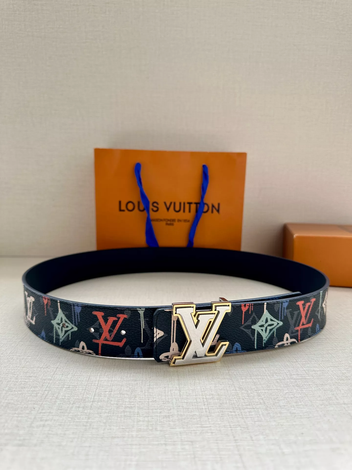 WellDesigned 2606 Louis Vuitton AAA Quality Belts In 4.0cm For Men