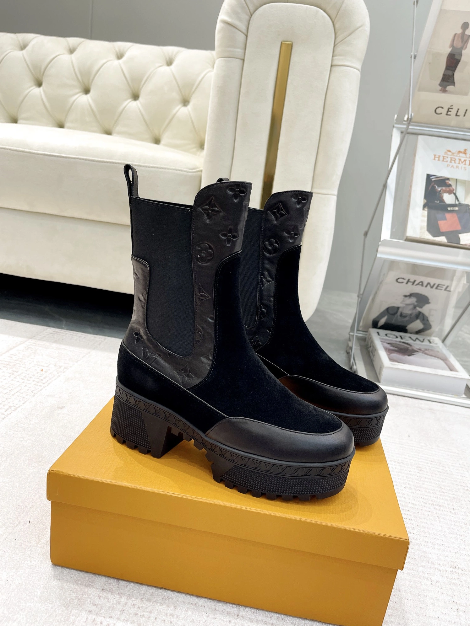 WellDesigned 2845 Louis Vuitton Boots For Women