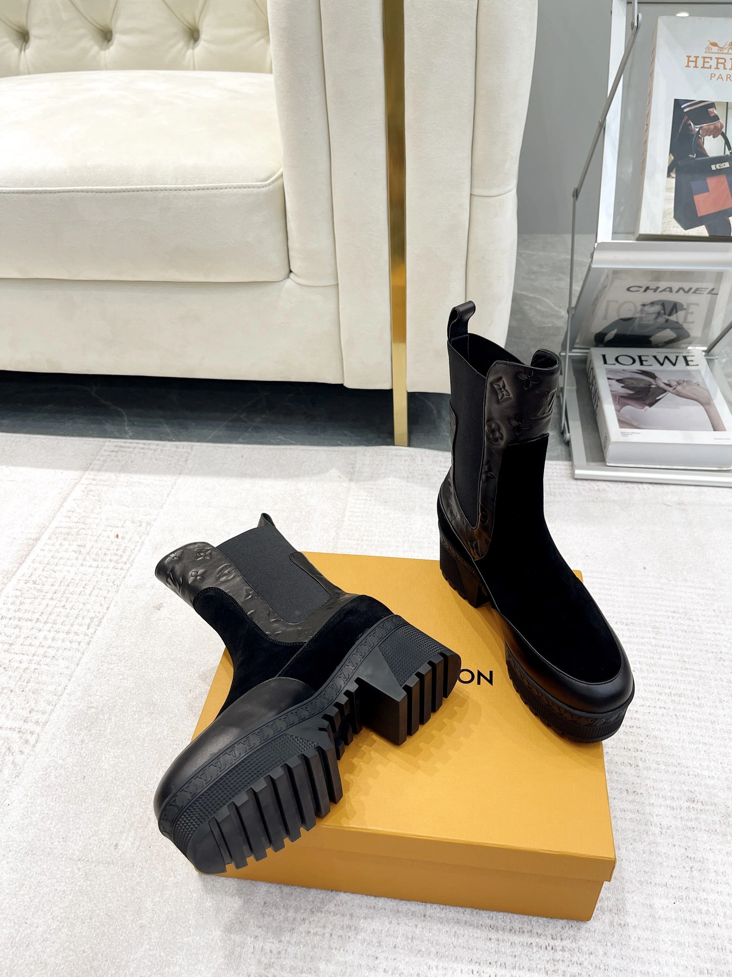 WellDesigned 2845 Louis Vuitton Boots For Women