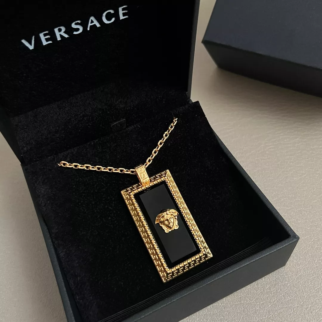 WellDesigned 2880 Versace Necklaces