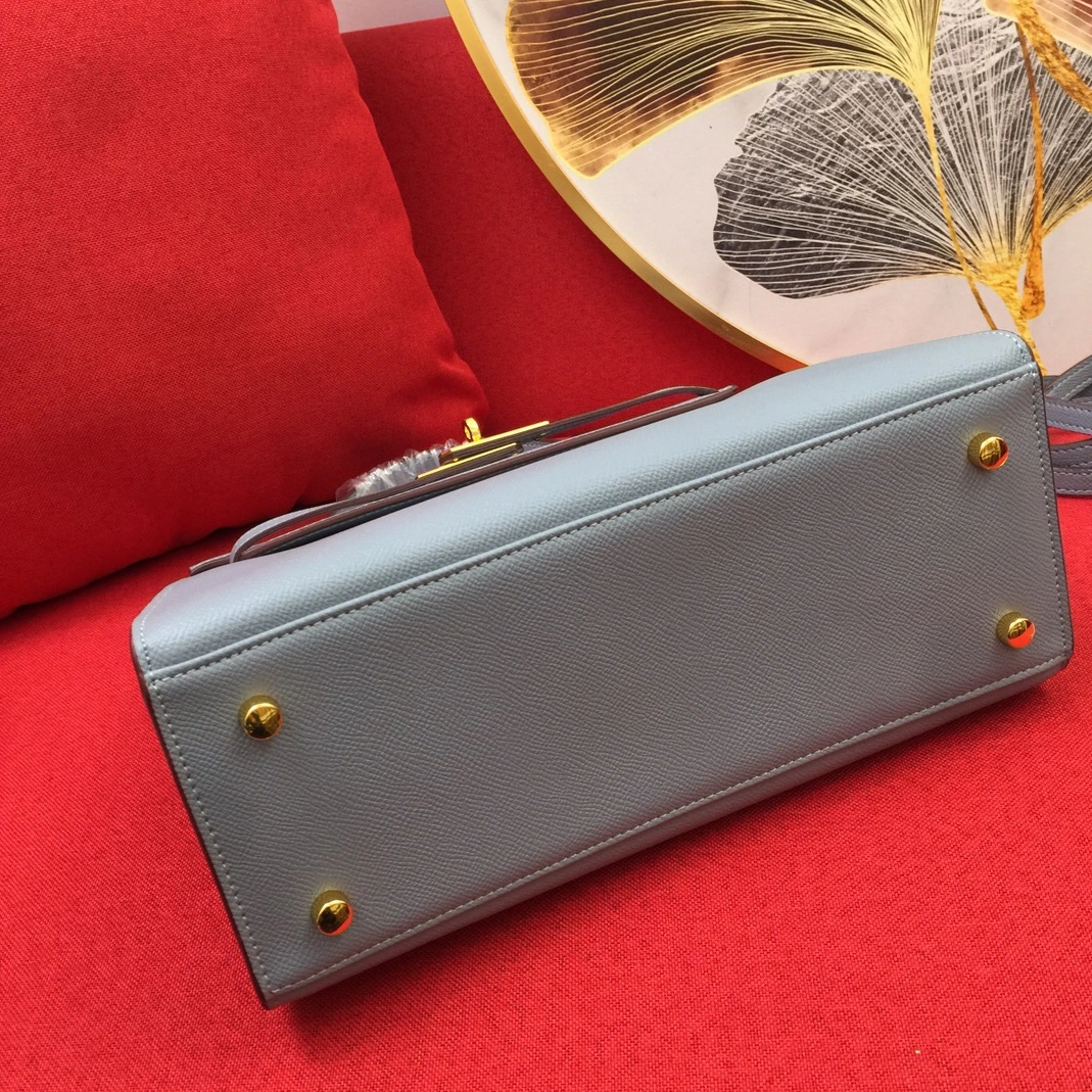 WellDesigned 2881 Hermes AAA Quality Messenger Bags For Women