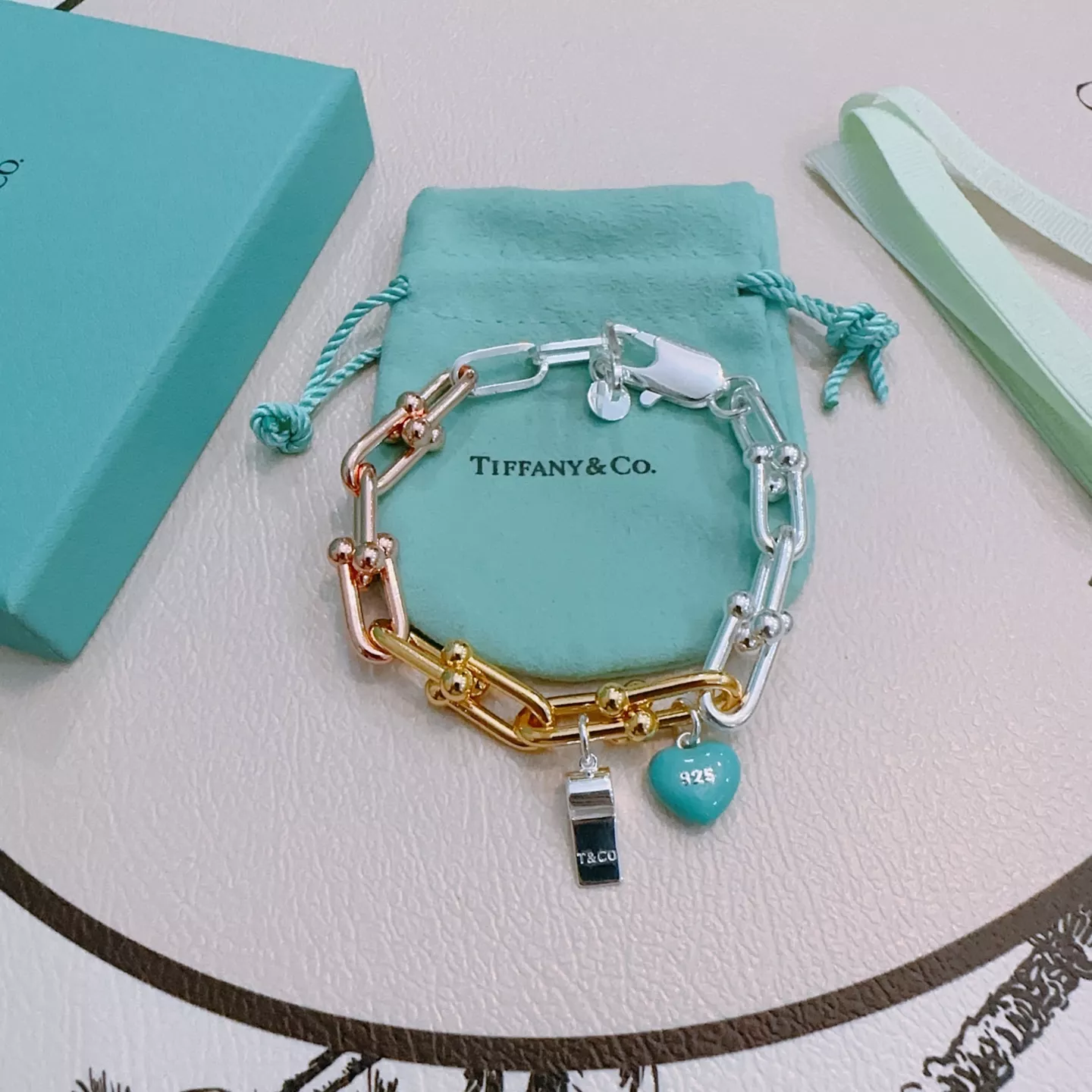 WellDesigned 2941 Tiffany Bracelets