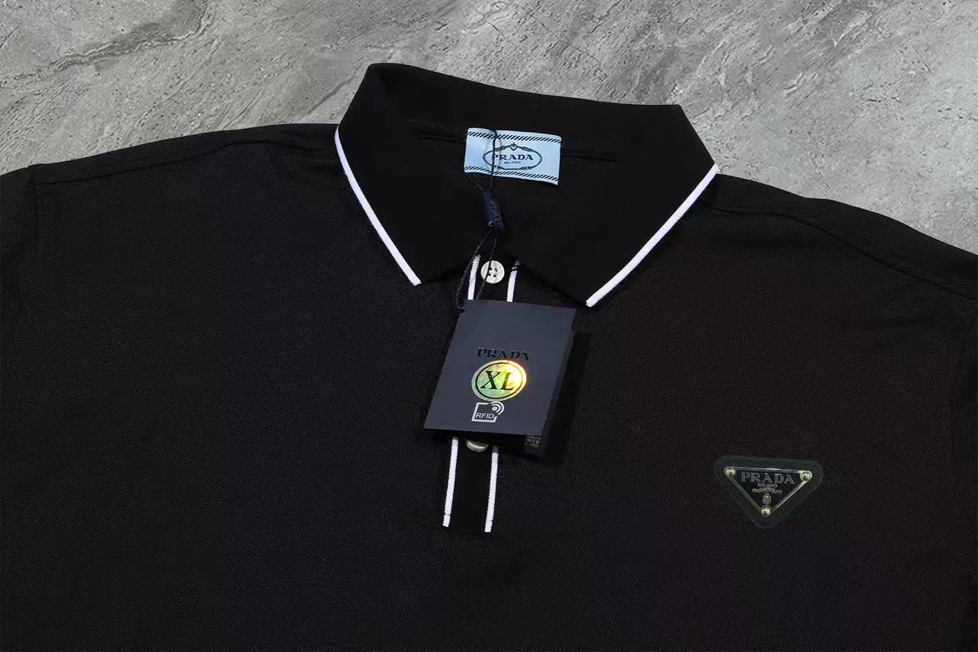 WellDesigned 3217 Prada T-Shirts Short Sleeved For Men