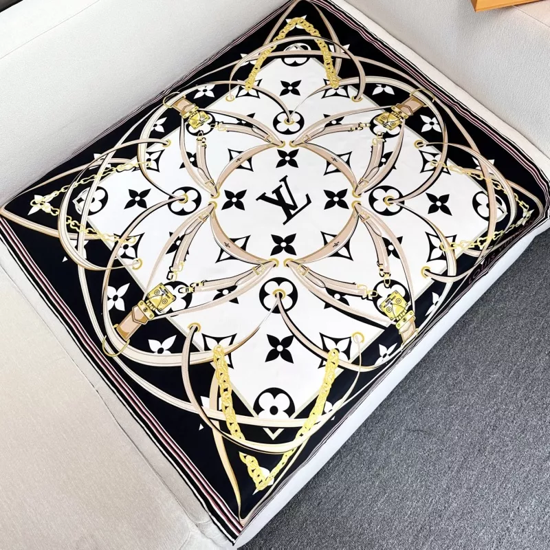 WellDesigned 326 Louis Vuitton Silk Squares
