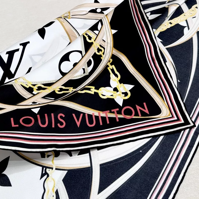 WellDesigned 326 Louis Vuitton Silk Squares