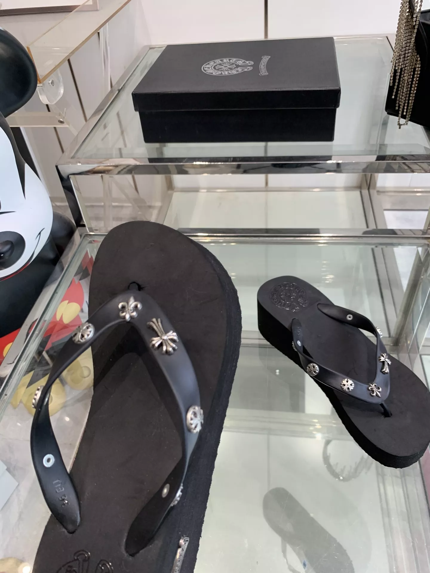 WellDesigned 3434 Chrome Hearts Slippers For Women