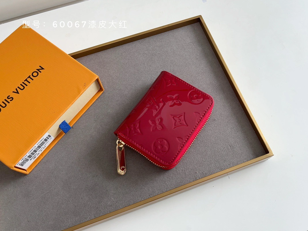 WellDesigned 3561 Louis Vuitton LV Wallets