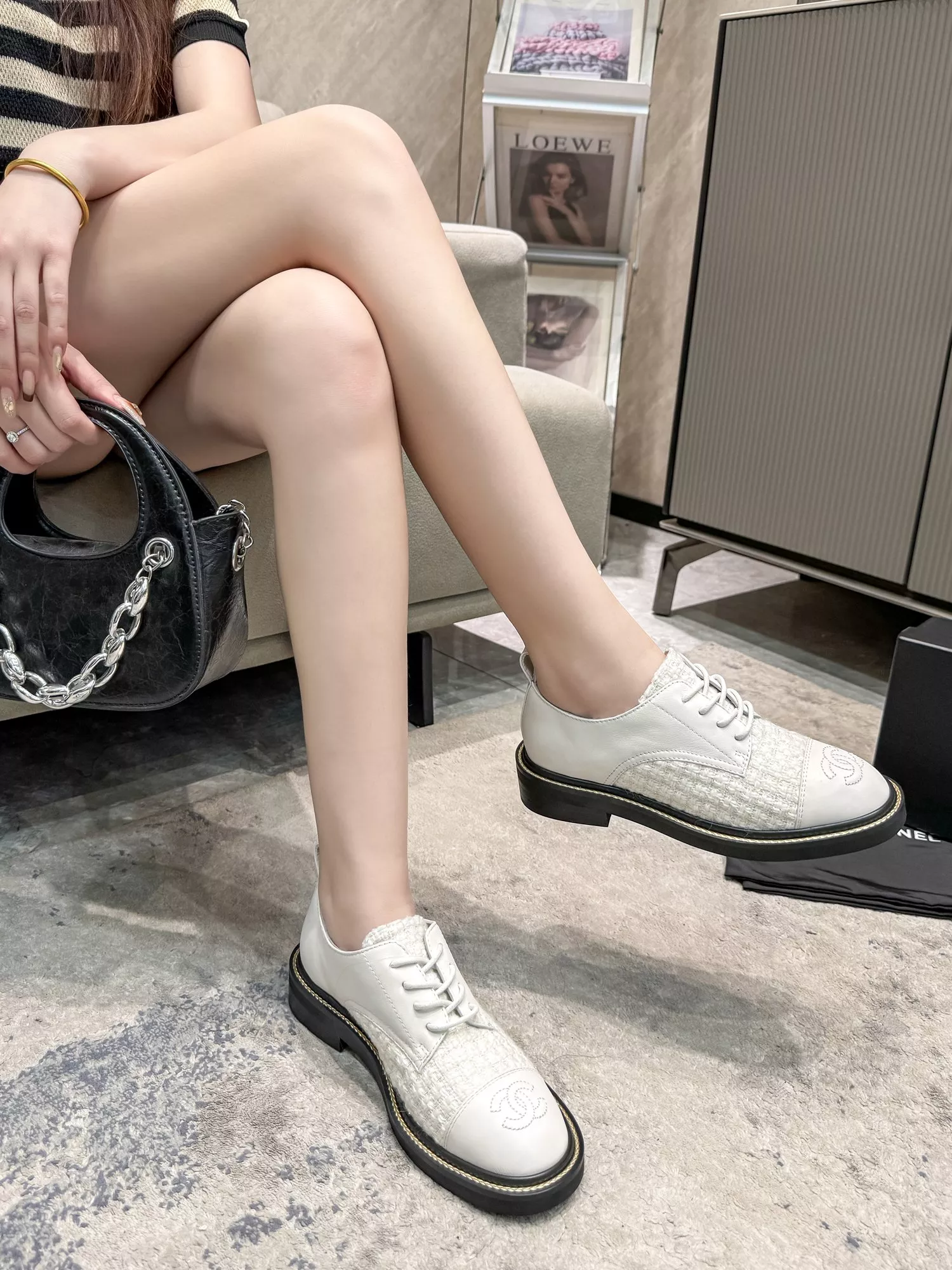 WellDesigned 3597 Chanel Leather Shoes For Women
