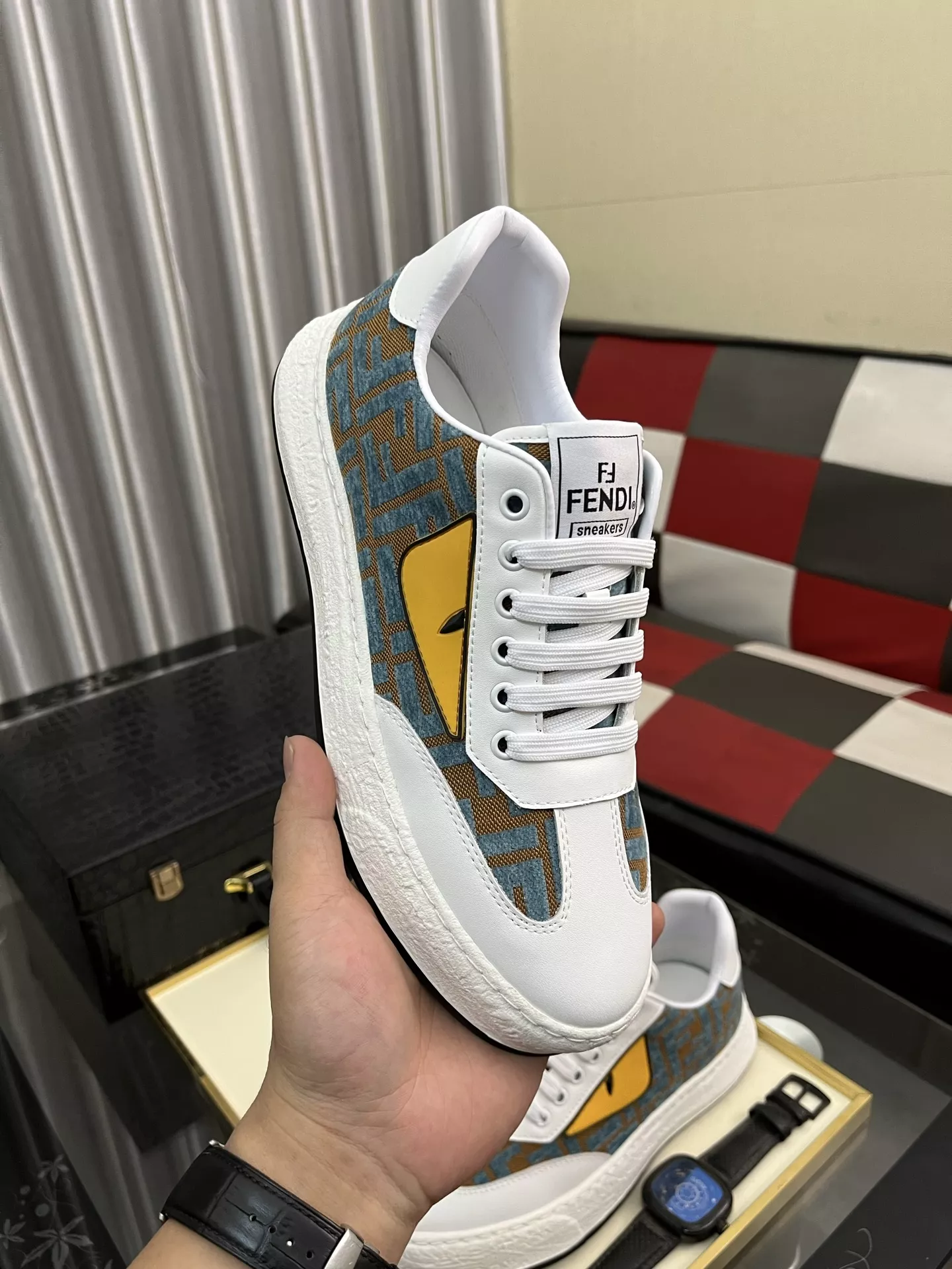 WellDesigned 3609 Fendi Casual Shoes For Men