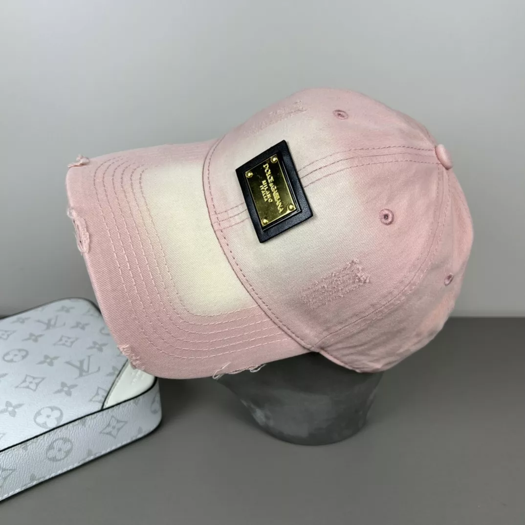 WellDesigned 3654 Dolce & Gabbana Caps