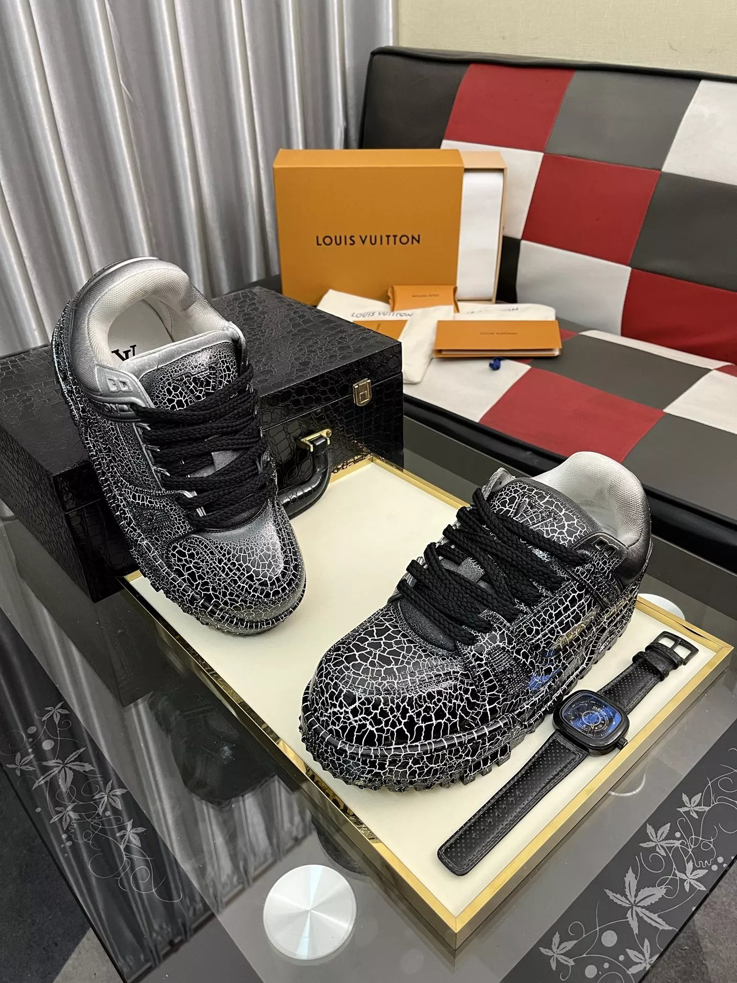 WellDesigned 3664 Louis Vuitton Casual Shoes For Men