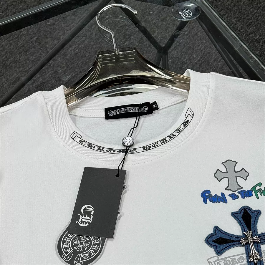 WellDesigned 3719 Chrome Hearts T-Shirts Short Sleeved For Unisex