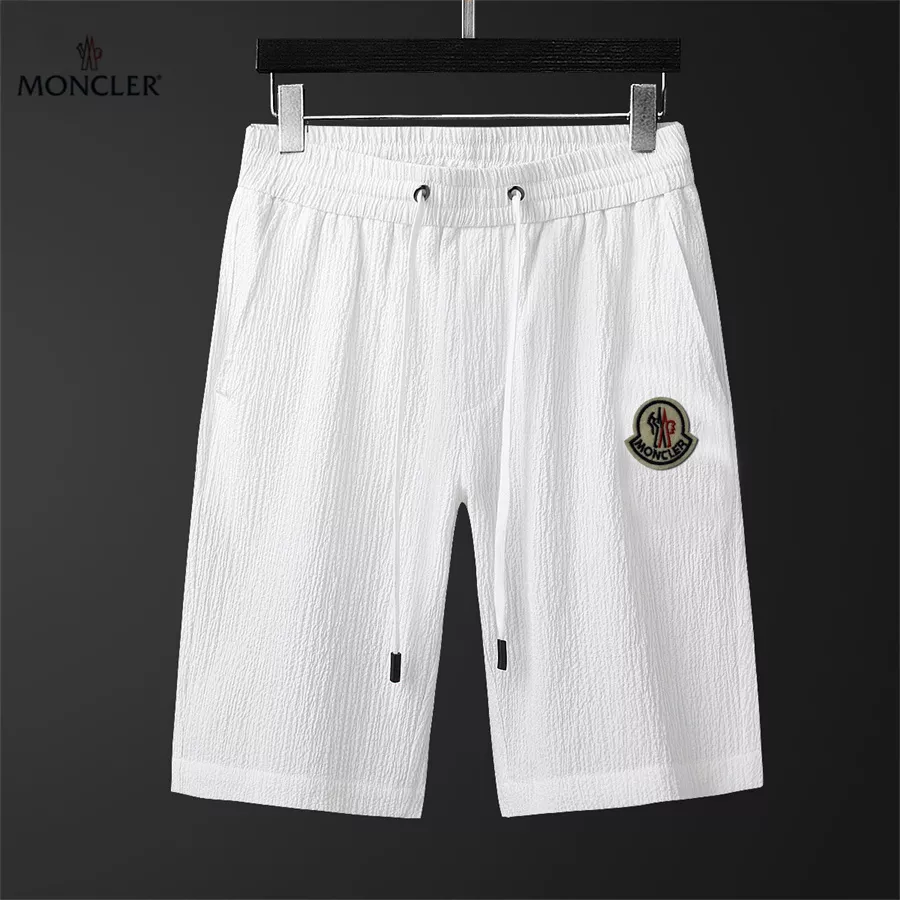WellDesigned 3750 Moncler Tracksuits Short Sleeved For Men