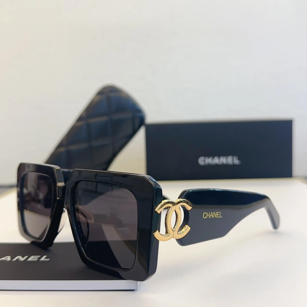 WellDesigned 3804 Chanel AAA Quality Sunglasses