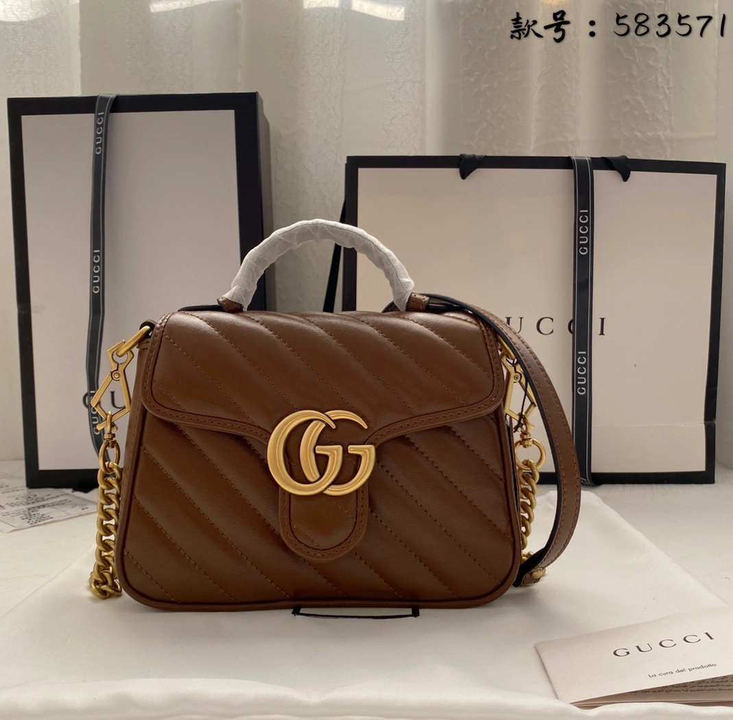 WellDesigned 3871 Gucci AAA Quality Messenger Bags
