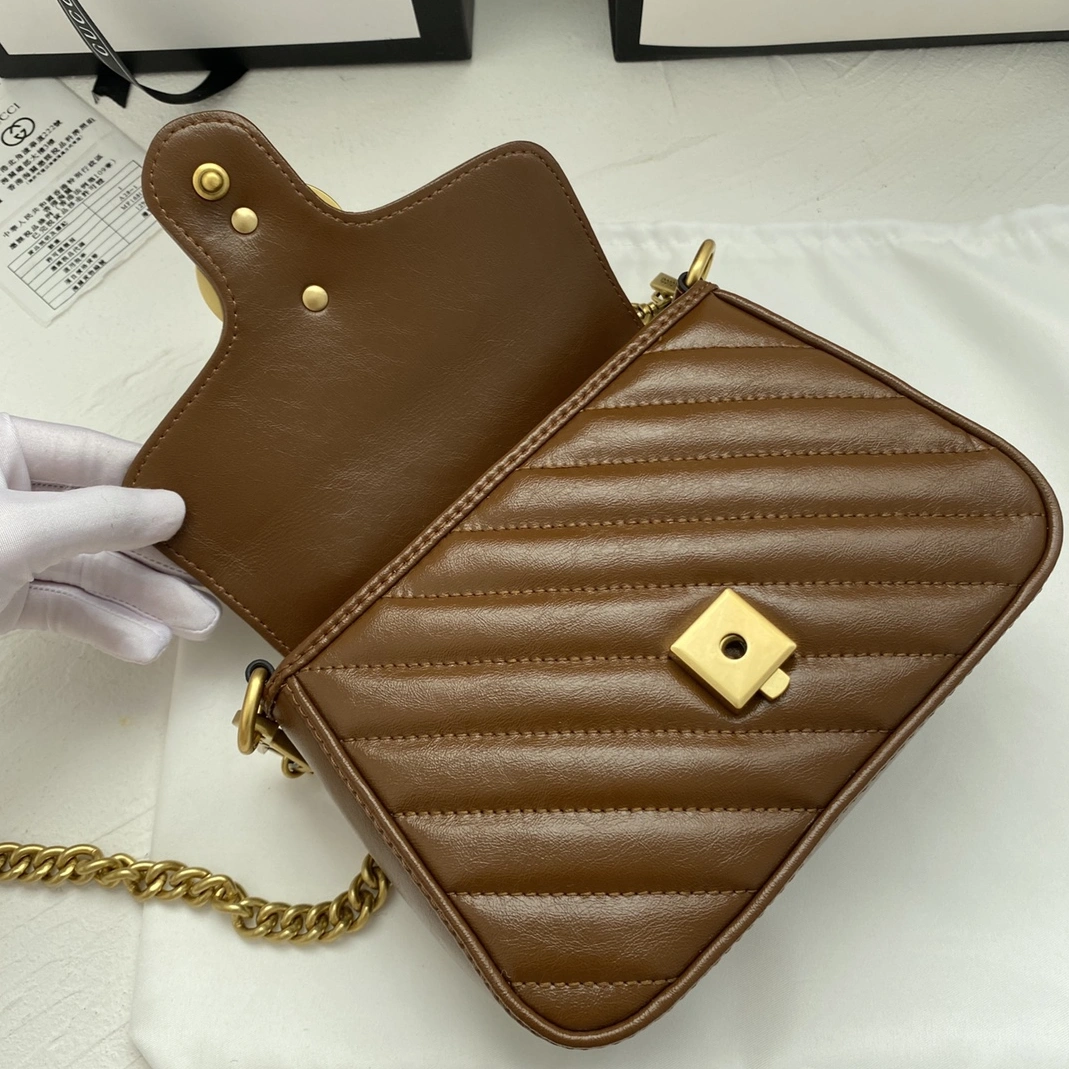 WellDesigned 3871 Gucci AAA Quality Messenger Bags