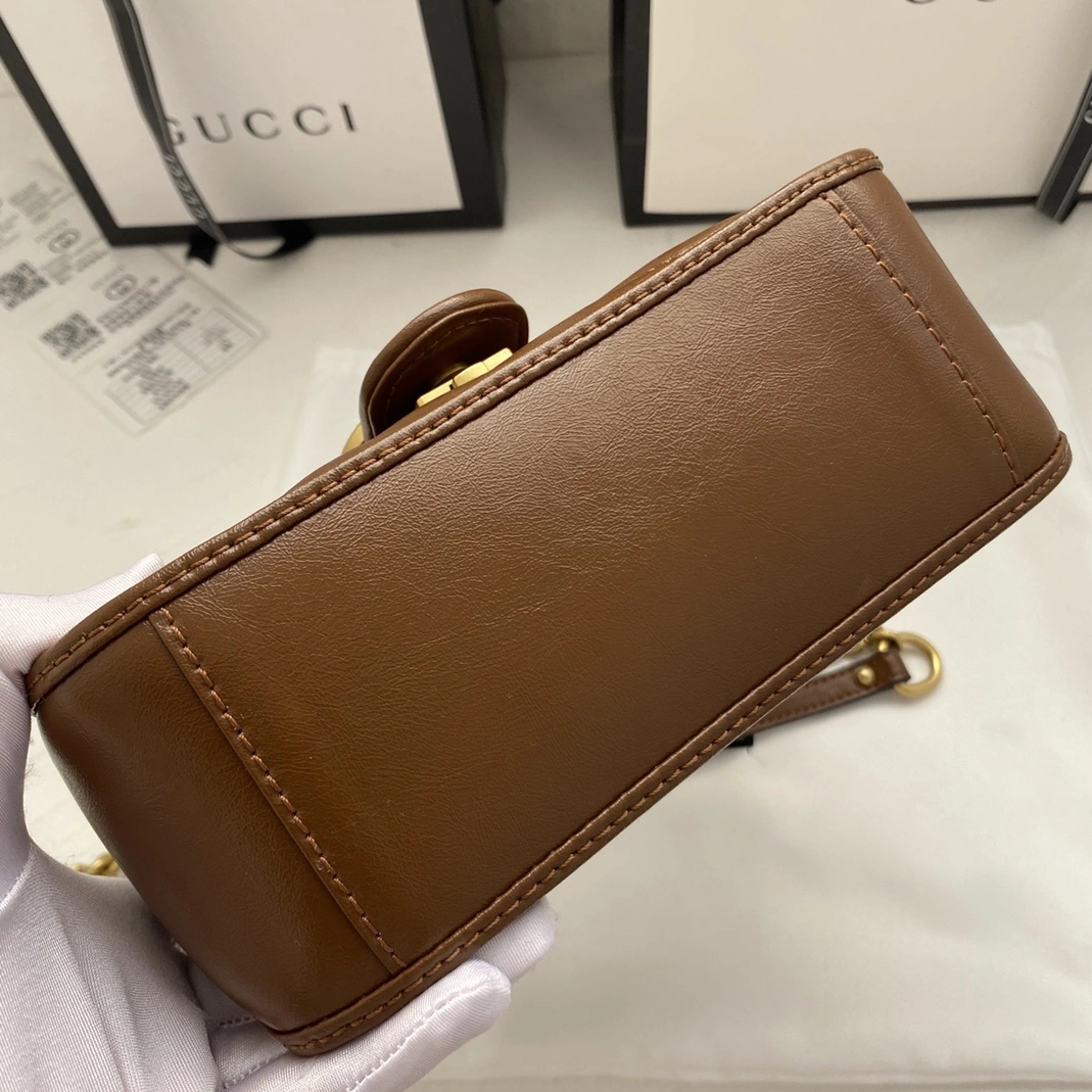 WellDesigned 3871 Gucci AAA Quality Messenger Bags