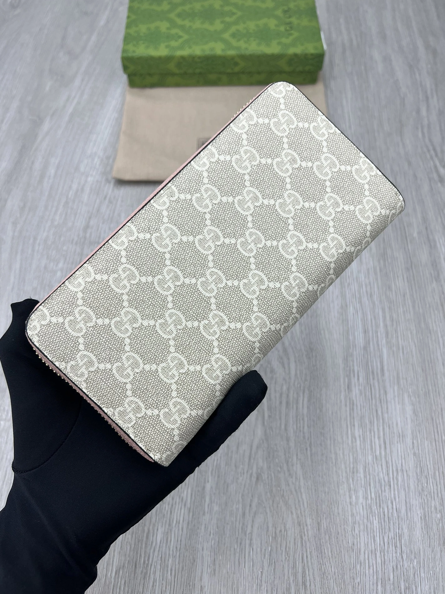 WellDesigned 3986 Gucci Wallets For Women