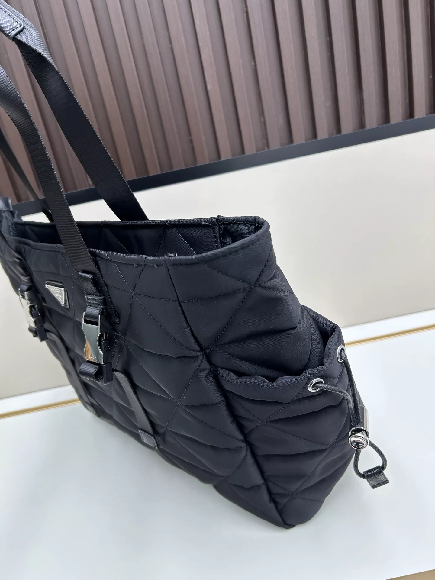WellDesigned 408 Prada AAA Quality Handbags For Unisex