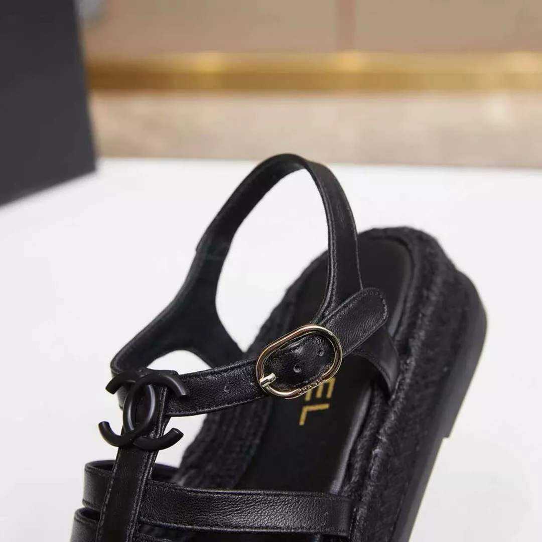 WellDesigned 4115 Chanel Sandal For Women