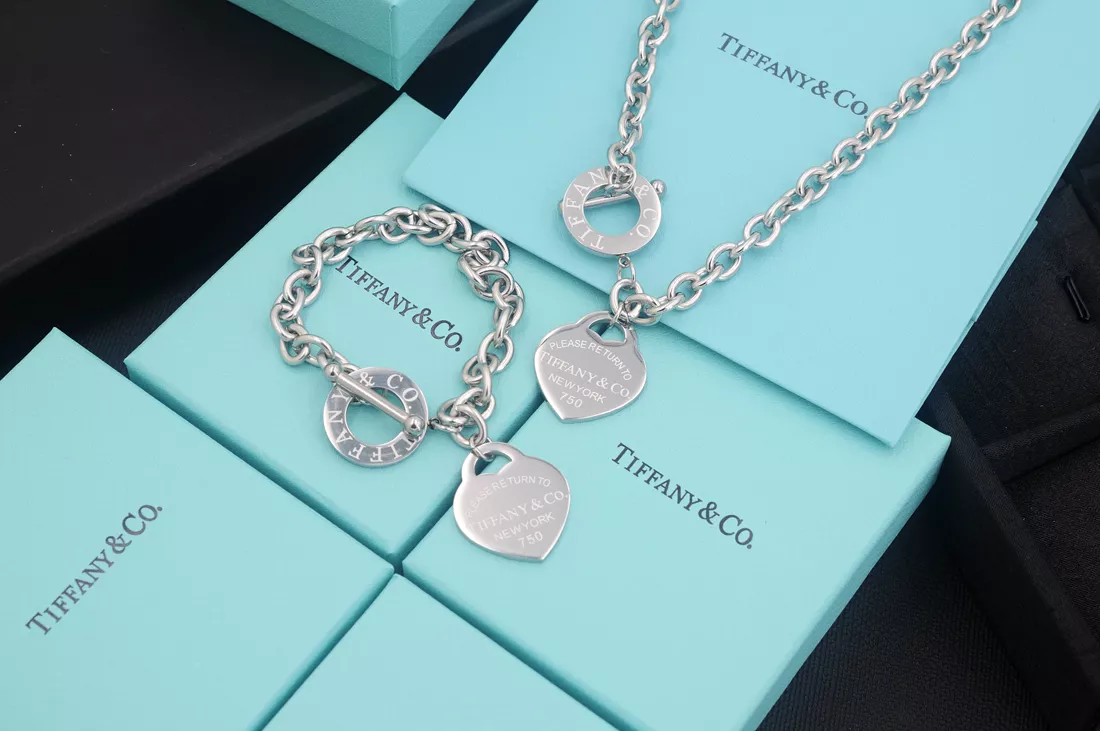 WellDesigned 4120 Tiffany Jewelry Set