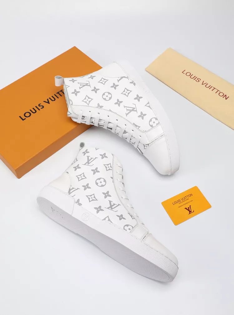 WellDesigned 4280 Louis Vuitton High Tops Shoes For Men
