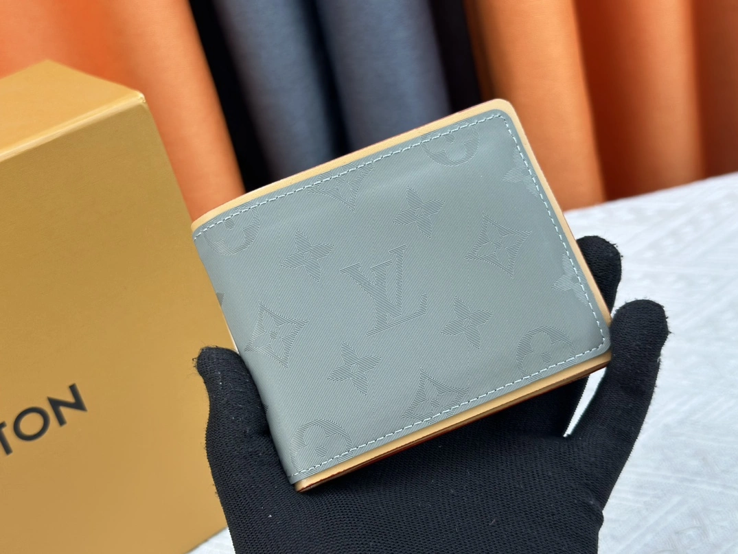 WellDesigned 4501 Louis Vuitton LV Wallets