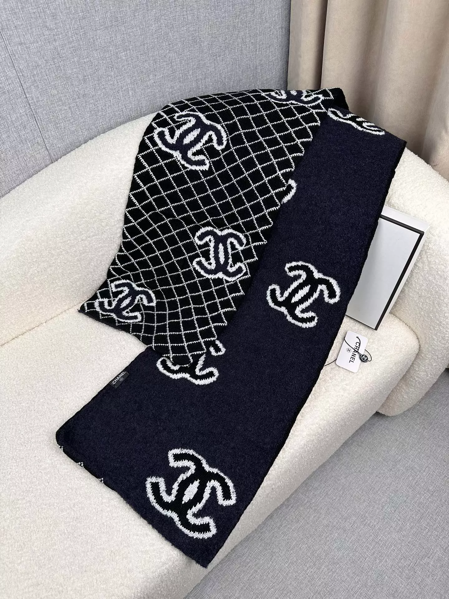 WellDesigned 453 Chanel Scarves For Women