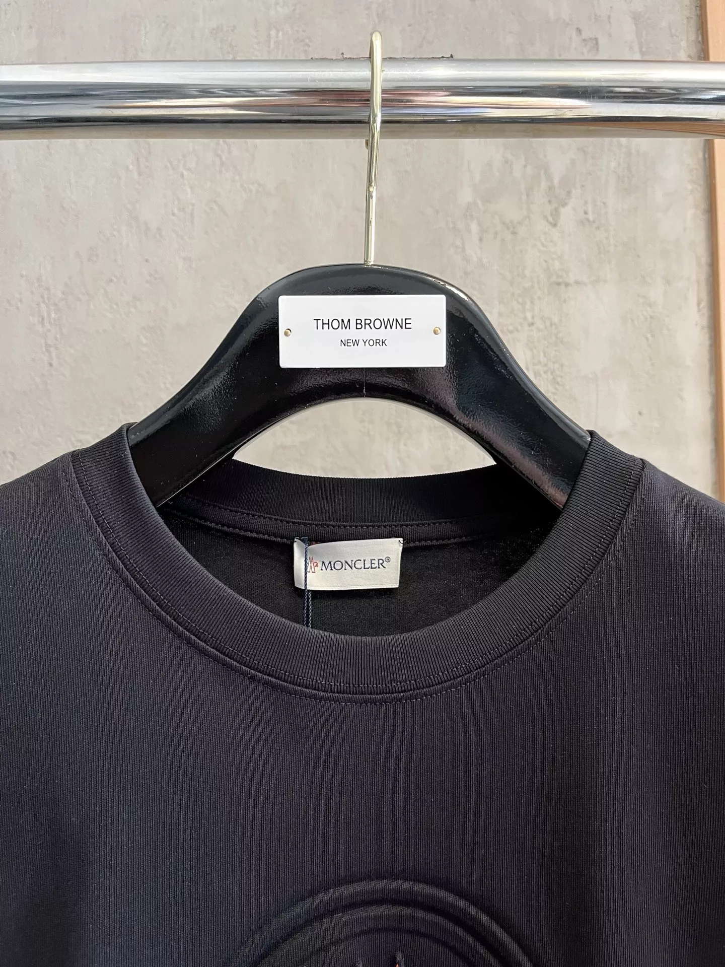 WellDesigned 4709 Moncler T-Shirts Short Sleeved For Unisex