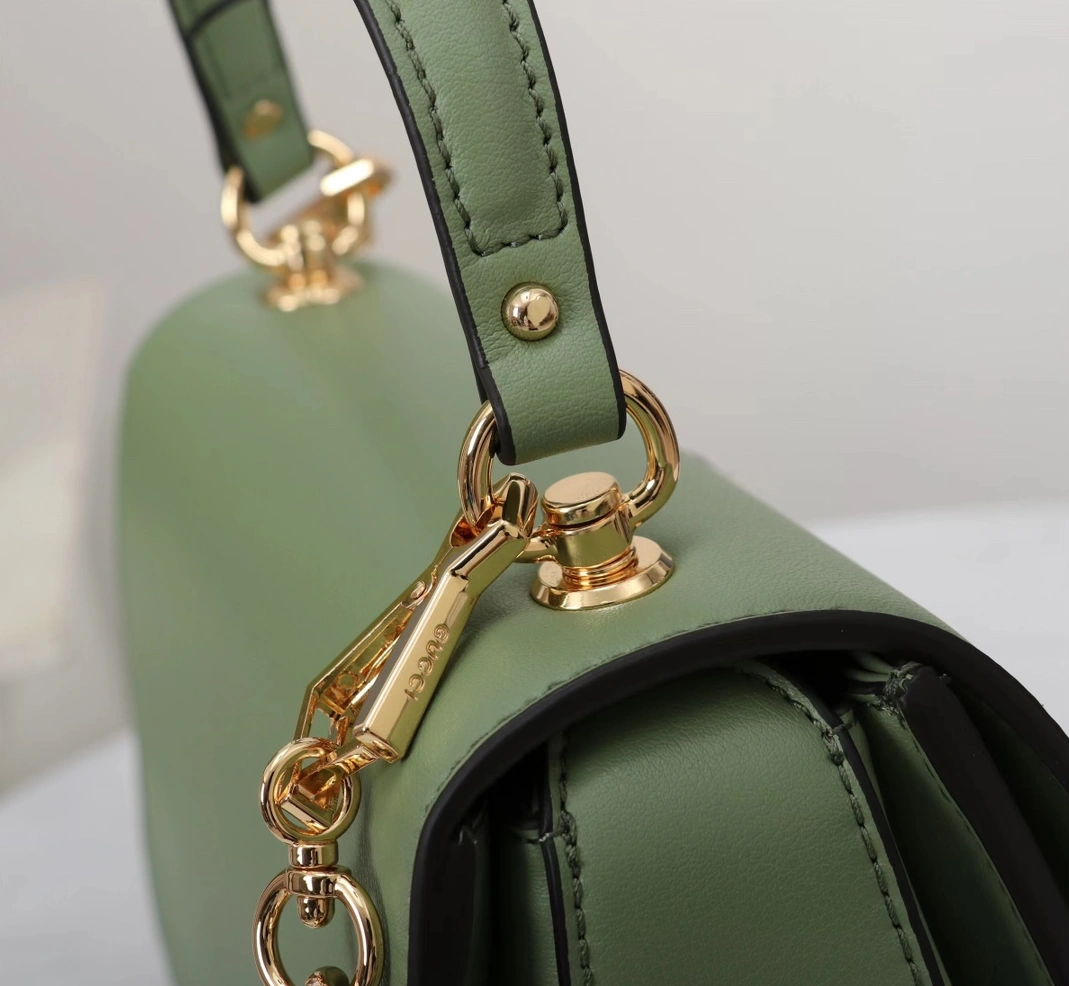 WellDesigned 4801 Gucci AAA Quality Handbags For Women