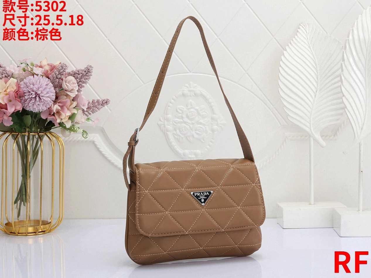 WellDesigned 4875 Prada Handbags For Women