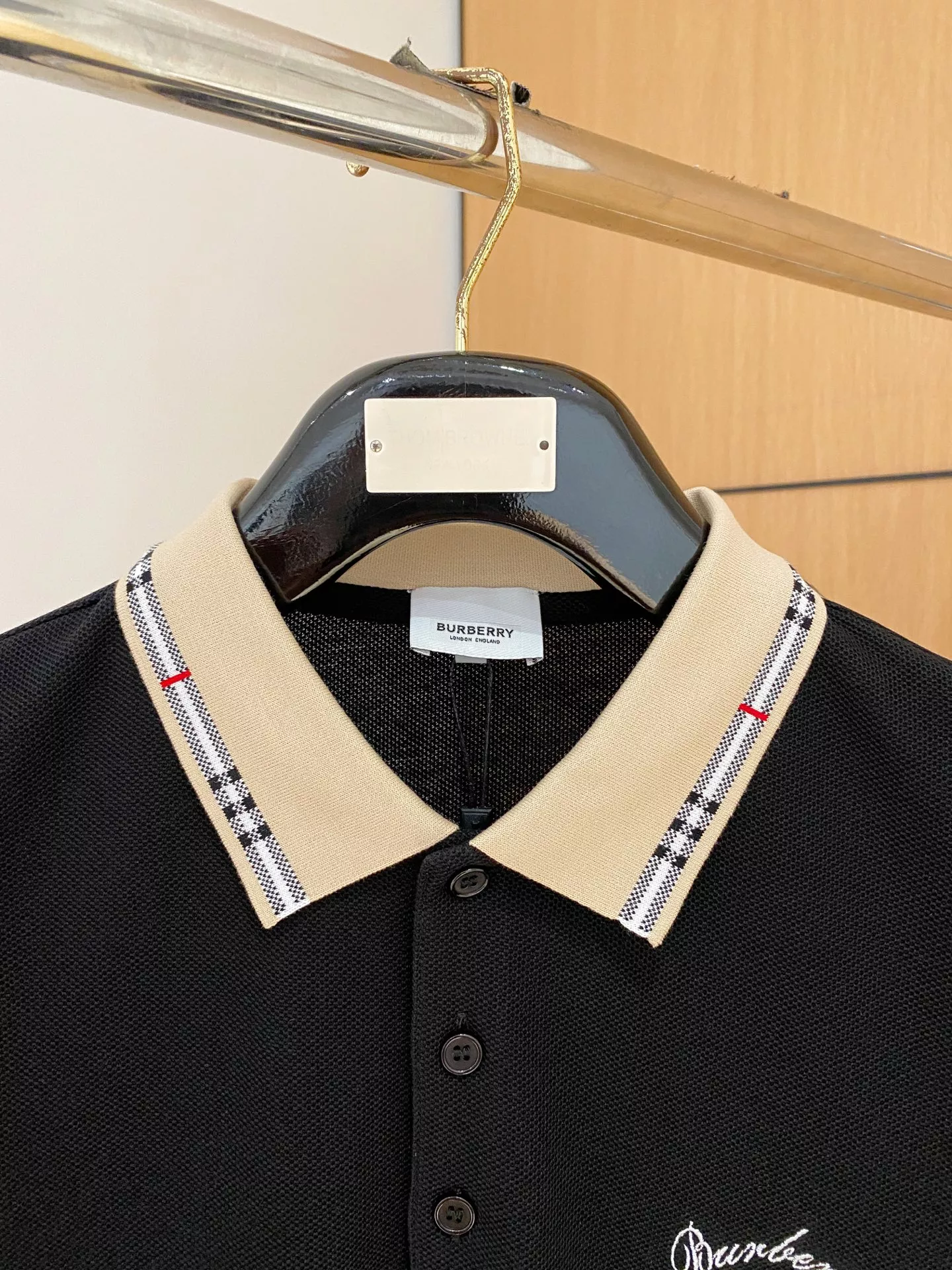 WellDesigned 4916 Burberry T-Shirts Short Sleeved For Men