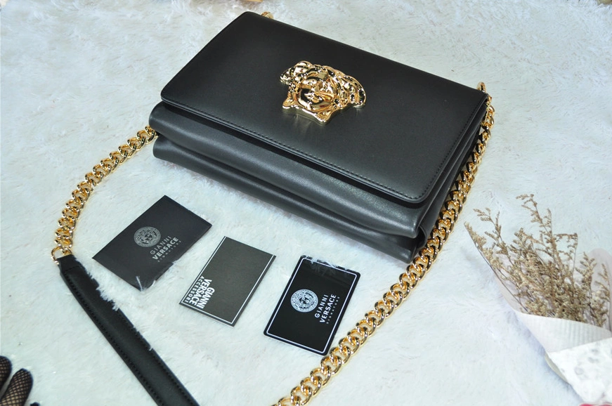 WellDesigned 4967 Versace AAA Quality Messenger Bags