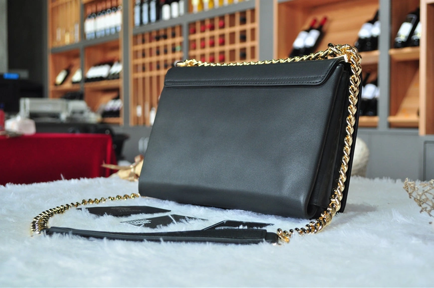 WellDesigned 4967 Versace AAA Quality Messenger Bags