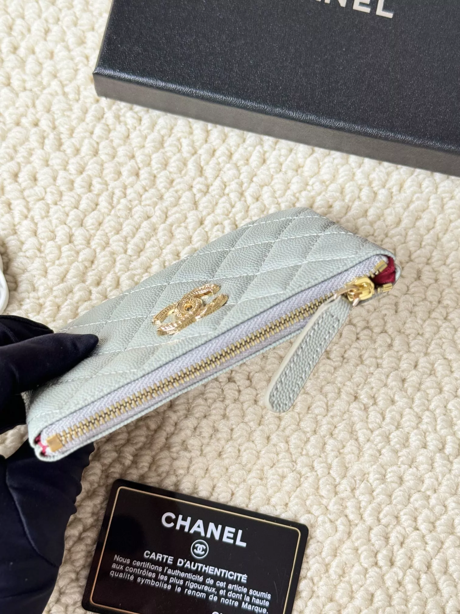 WellDesigned 5072 Chanel Card Case