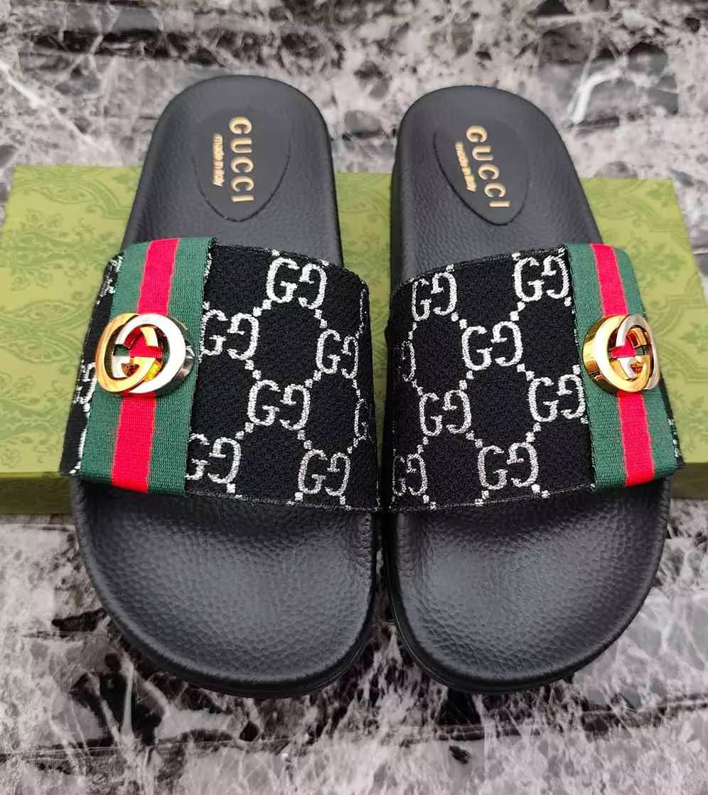 WellDesigned 5073 Gucci Slippers For Men