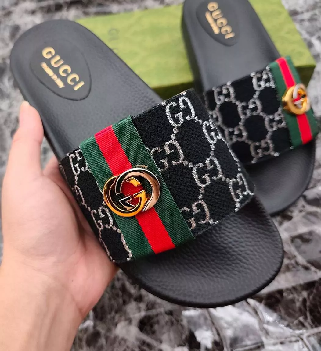 WellDesigned 5073 Gucci Slippers For Men