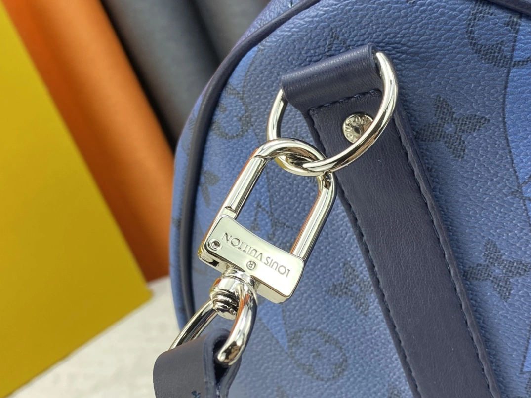 WellDesigned 5132 Louis Vuitton Travel Bags For Unisex