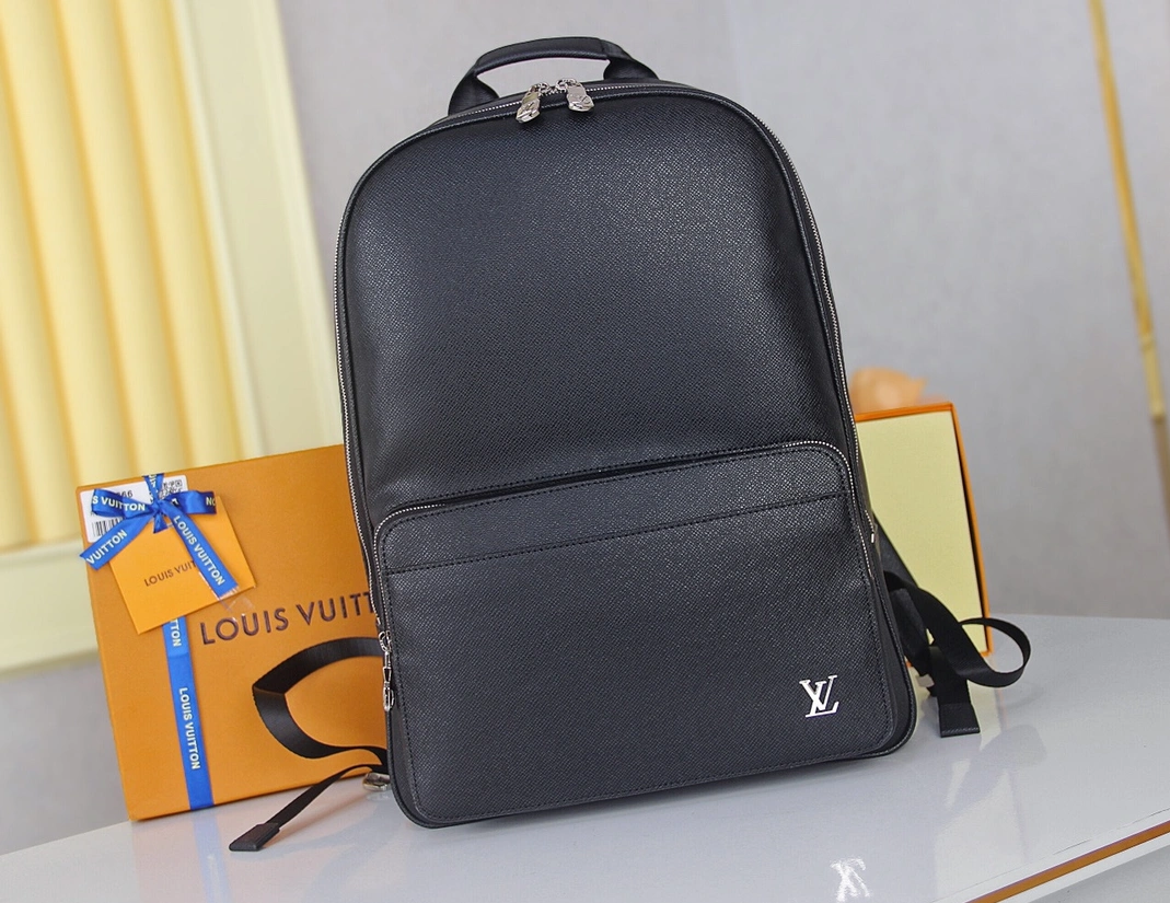 WellDesigned 5138 Louis Vuitton LV AAA Man Backpacks