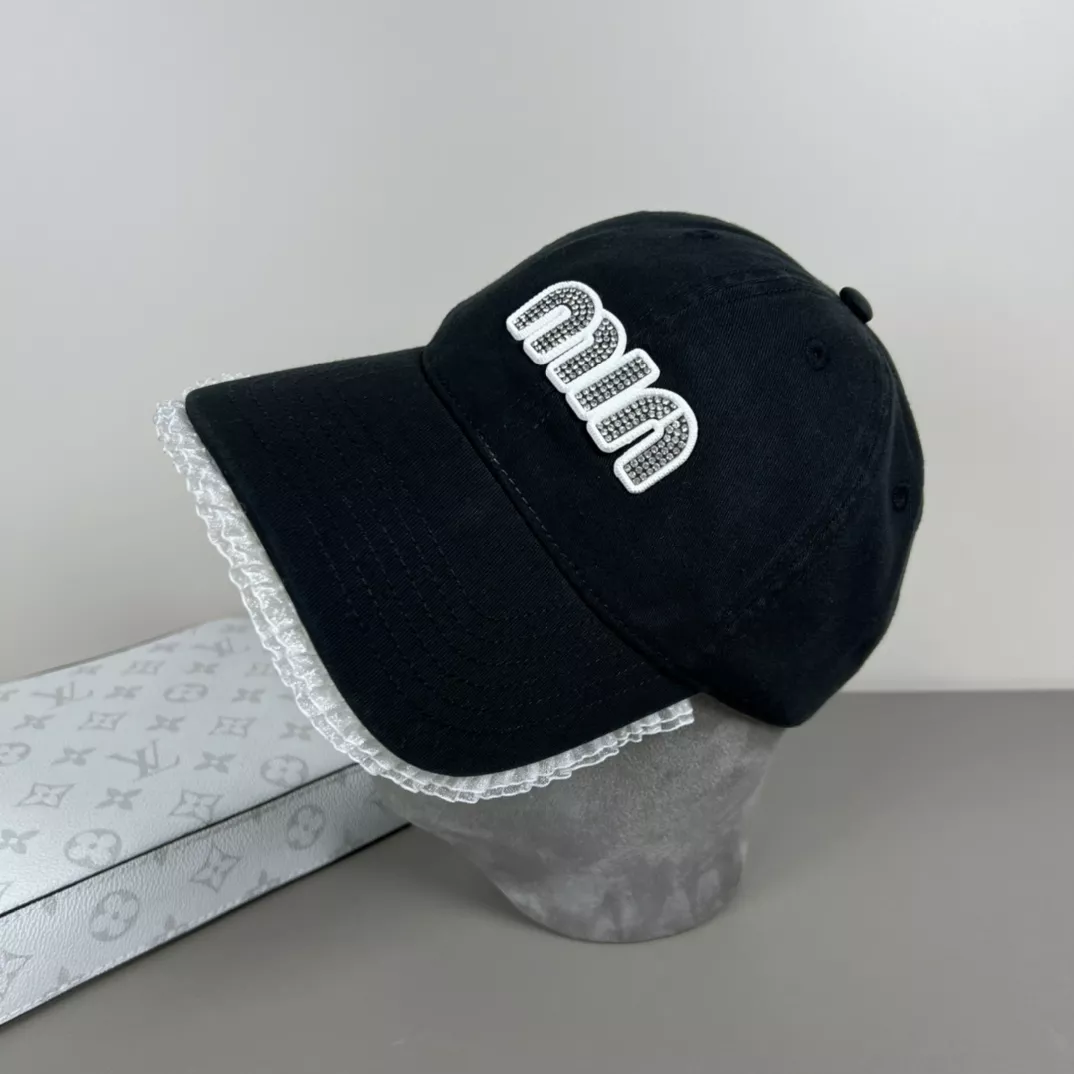 WellDesigned 5188 MIU MIU Caps