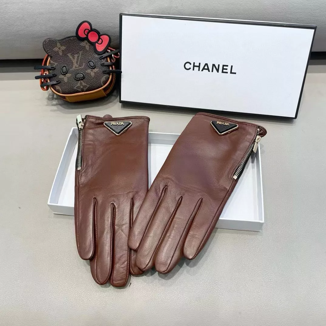 WellDesigned 5230 Prada Gloves For Women