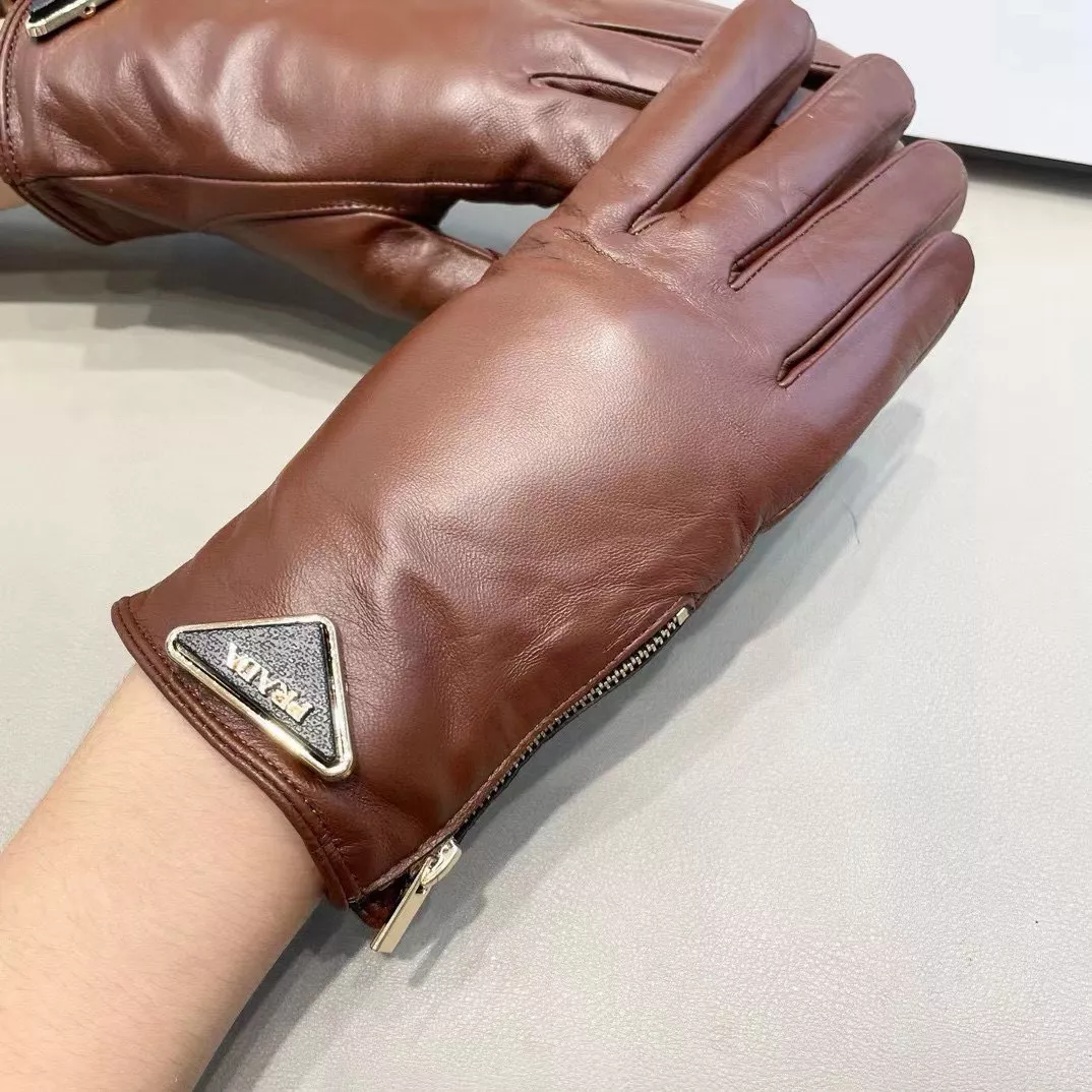 WellDesigned 5230 Prada Gloves For Women